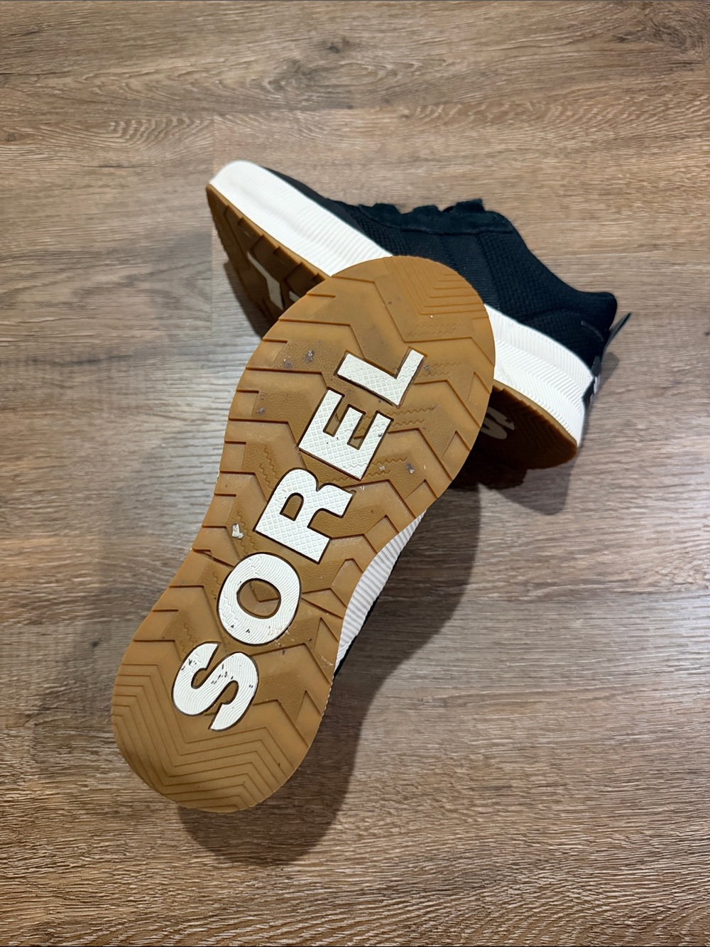 SOREL Out N About Sneaker - Women's Size 7.5 - Black - Picture 8 of 11